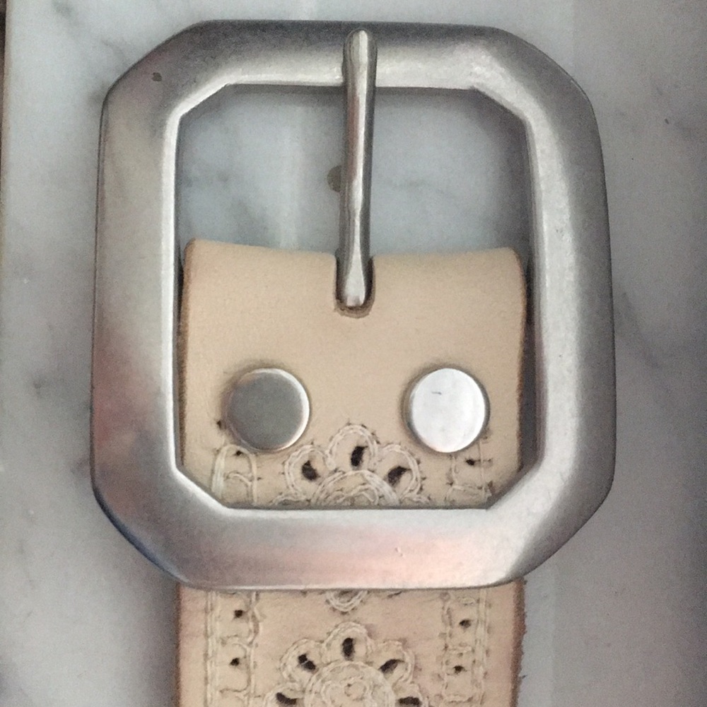 Lucky brand Crème pattern belt